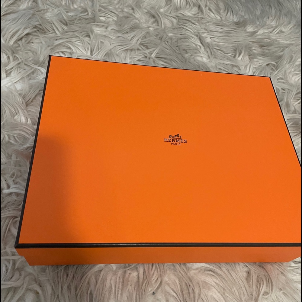 Hermes storage box